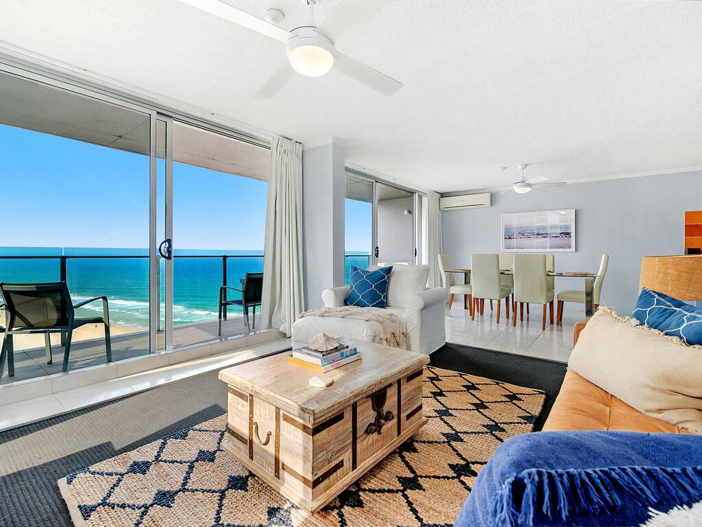 Absolute Beachfront in the heart of Surfers Paradi