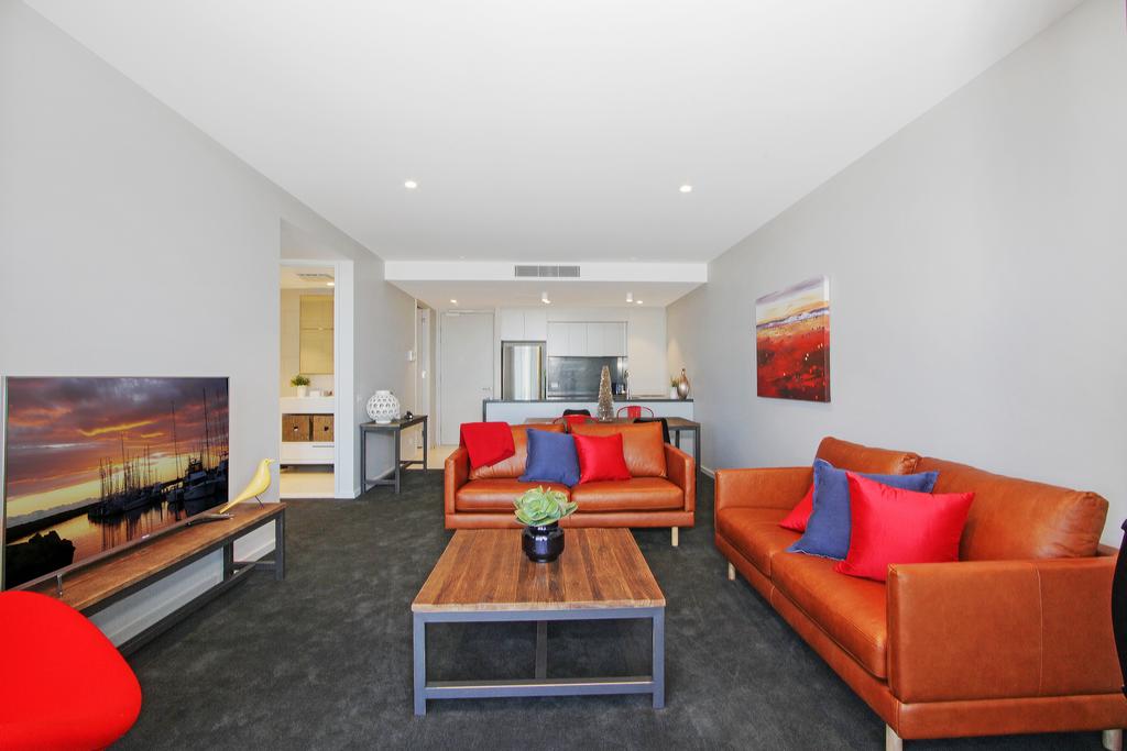 Accommodate Canberra - The Pier - thumb 3