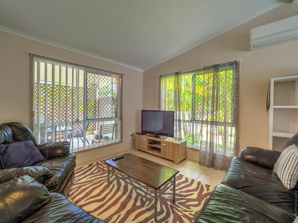 Affordable Holiday Home - Accommodation Airlie Beach