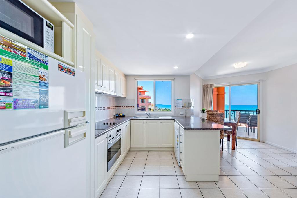 Airlie Dream - Accommodation Airlie Beach 2