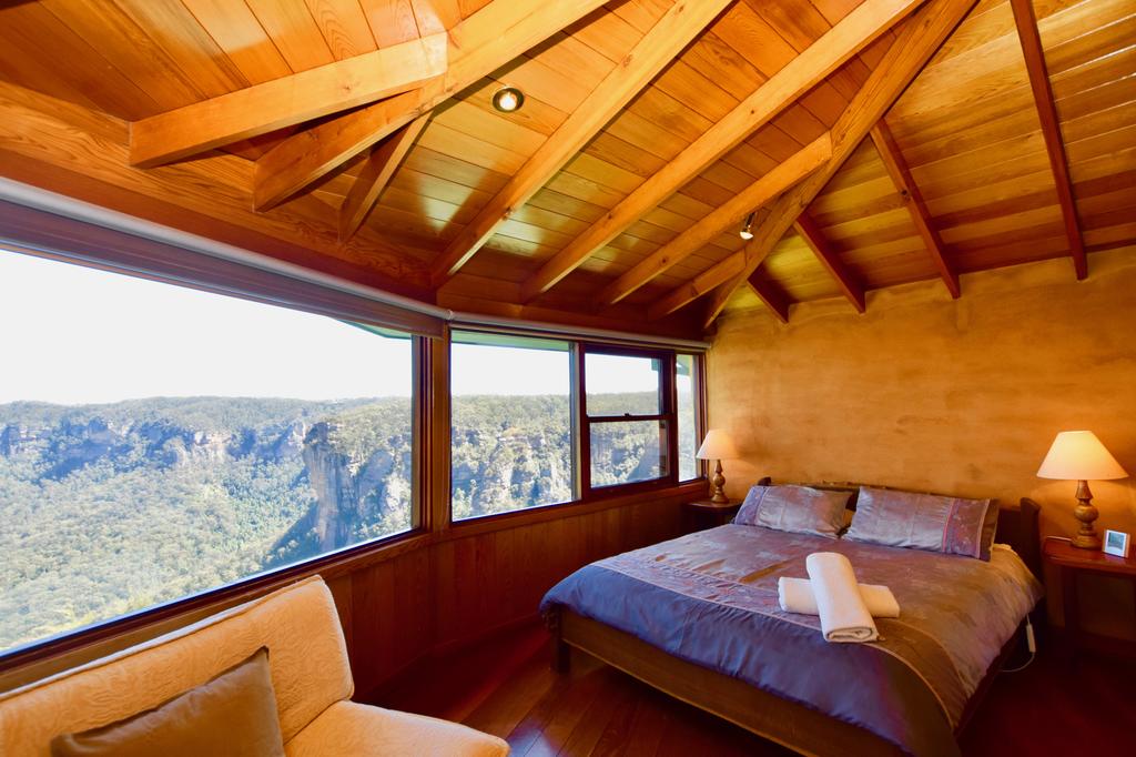 Amaroo Mountaintop Villa - Accommodation BNB 2