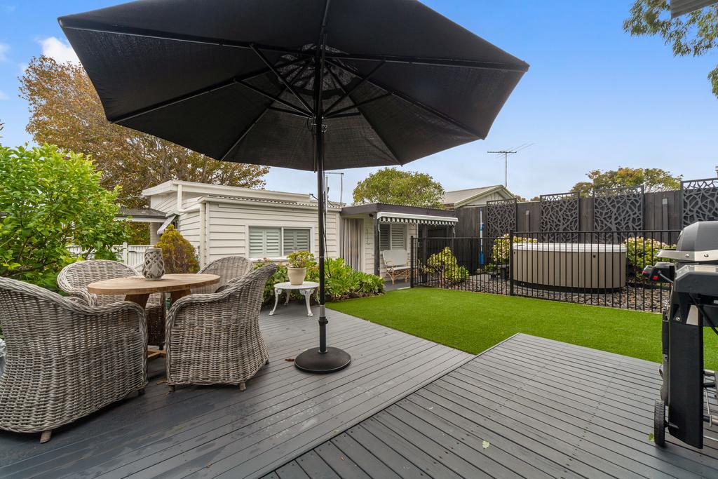 Amber Cottage Luxury Seaside Retreat with outdoor spa - Accommodation Adelaide