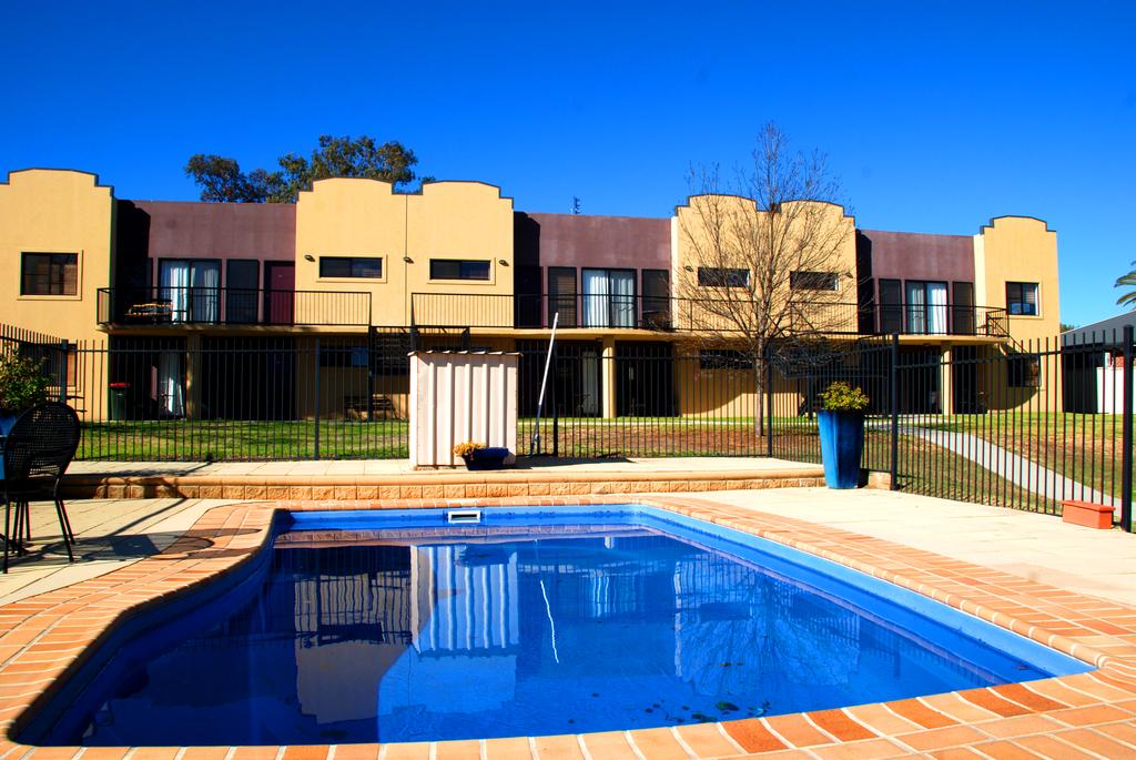 Amberoo Apartments - New South Wales Tourism 