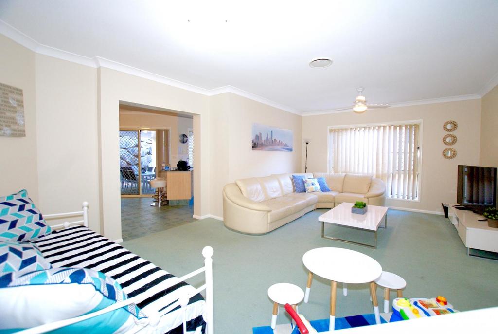 Anaheim Entertainer by Getastay - Accommodation Gold Coast