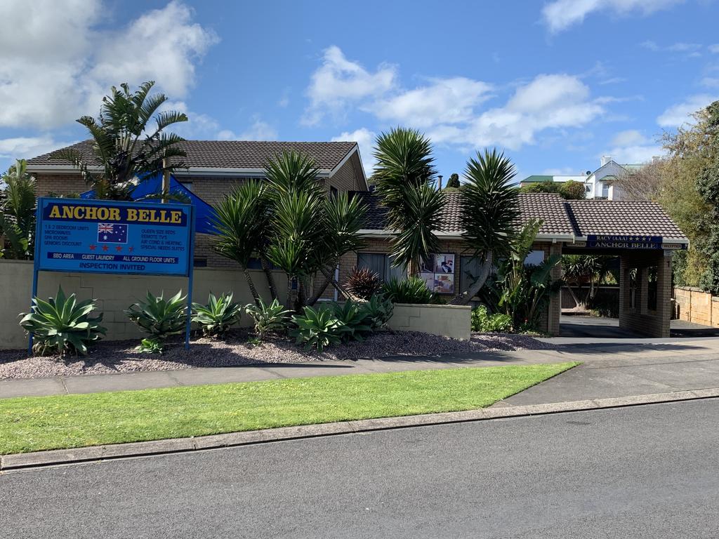 Anchor Belle Motel - Accommodation Airlie Beach