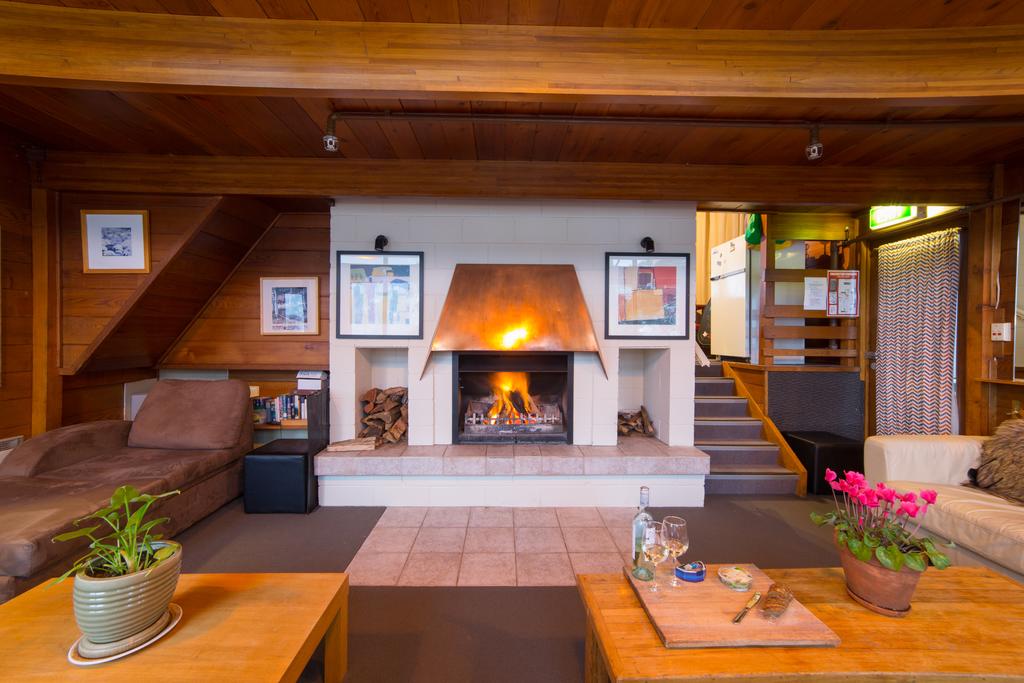 Aneeki Ski Lodge - Lismore Accommodation