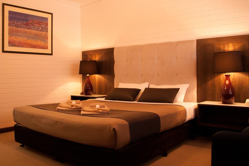 Angaston Vineyards Motel - QLD Tourism