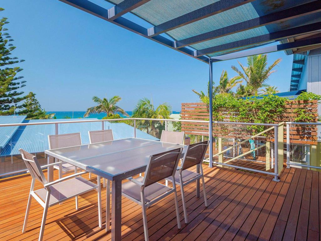 Angourie Blue 4 - close to surfing beaches and national park - Byron Bay Accommodation
