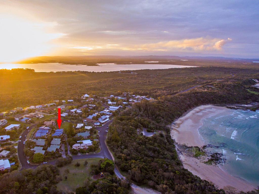 Angourie Blue 7- stroll to surfing beaches. - Accommodation Ballina