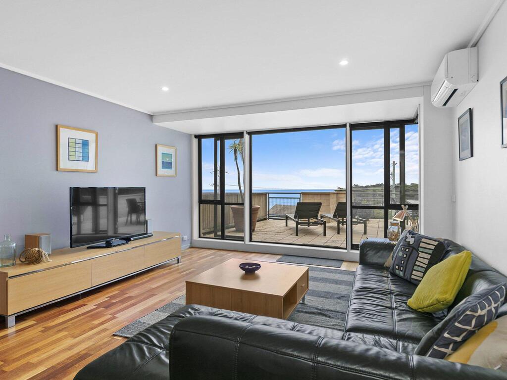 APARTMENT 10 PACIFIC APARTMENTS - FREE WIFI - Accommodation Adelaide