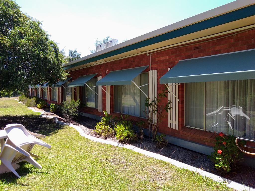 Armidale Rose Villa Motel - New South Wales Tourism 