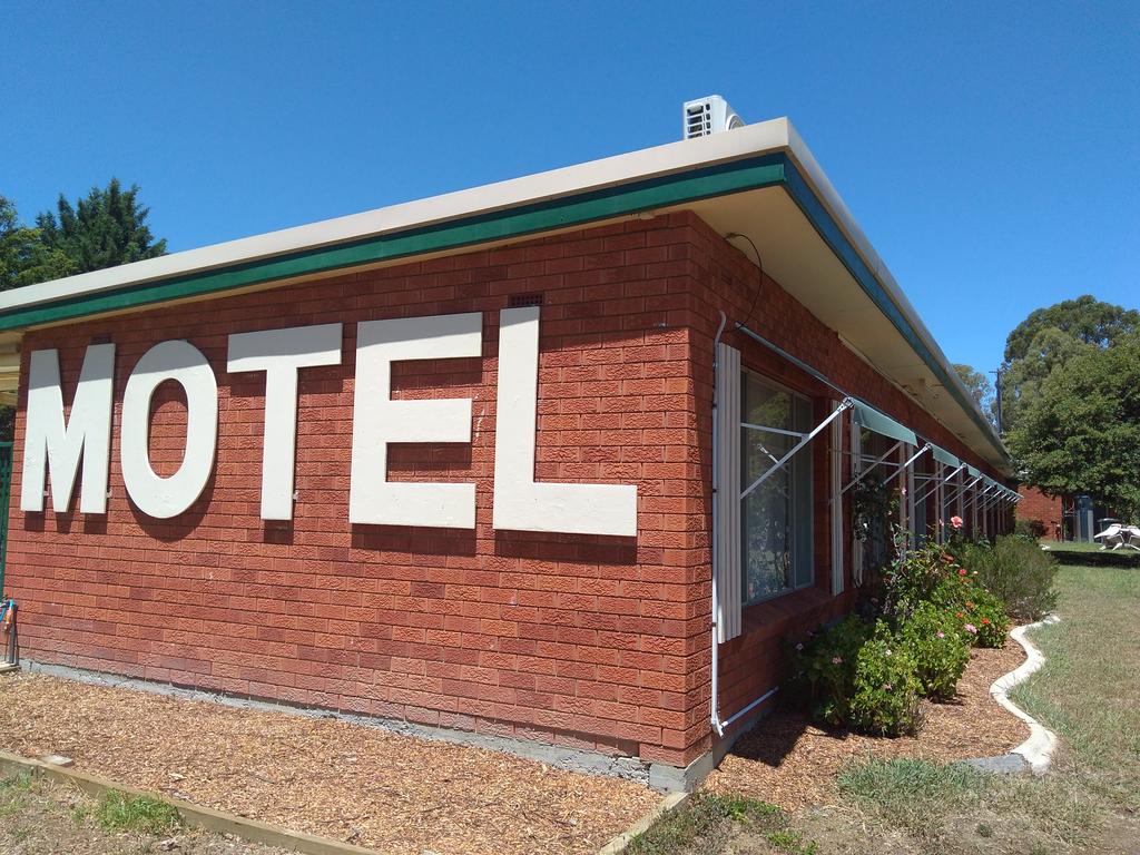 Armidale Rose Villa Motel - Inverell Accommodation 2