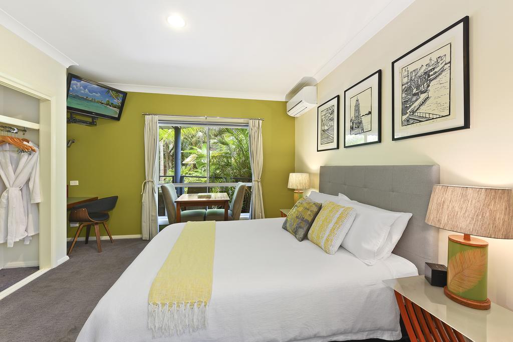Azura Beach House B&B - Accommodation Port Macquarie 3
