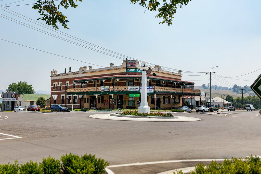 Bank Hotel Dungog - Accommodation Guide