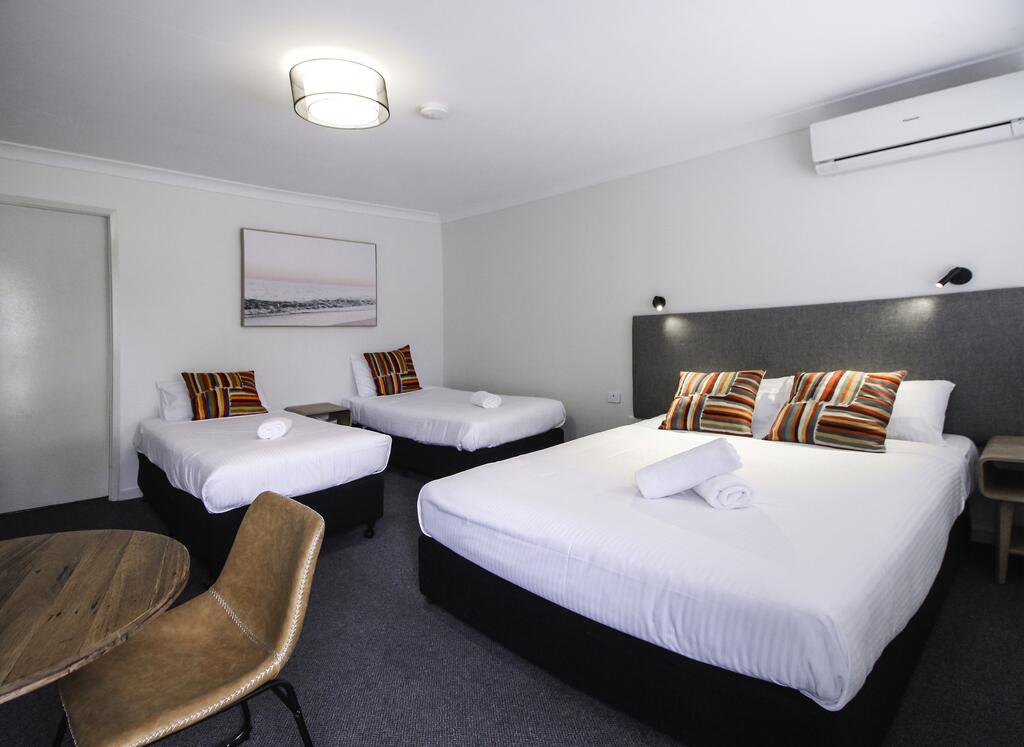 Batemans Bay Hotel - Accommodation Batemans Bay 3