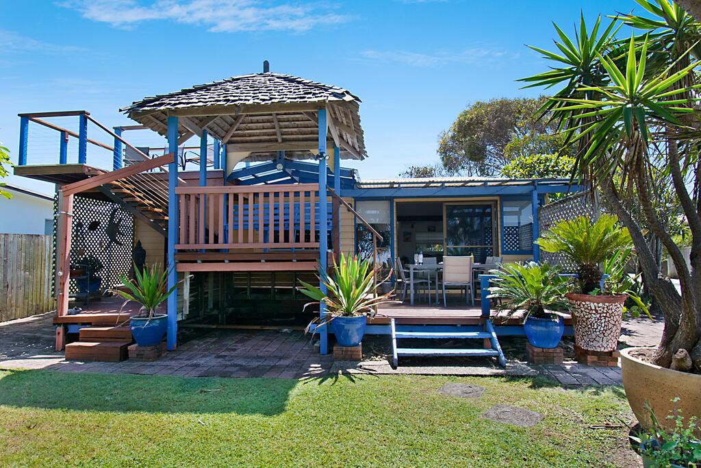 Beach House - New South Wales Tourism 