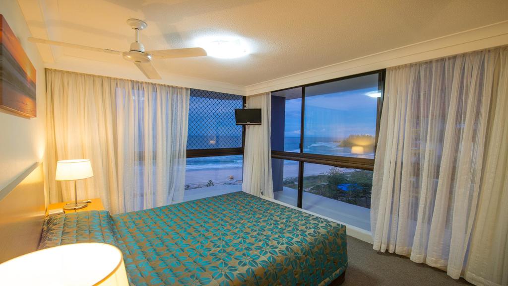 Beach House Seaside Resort - Palm Beach Accommodation 3