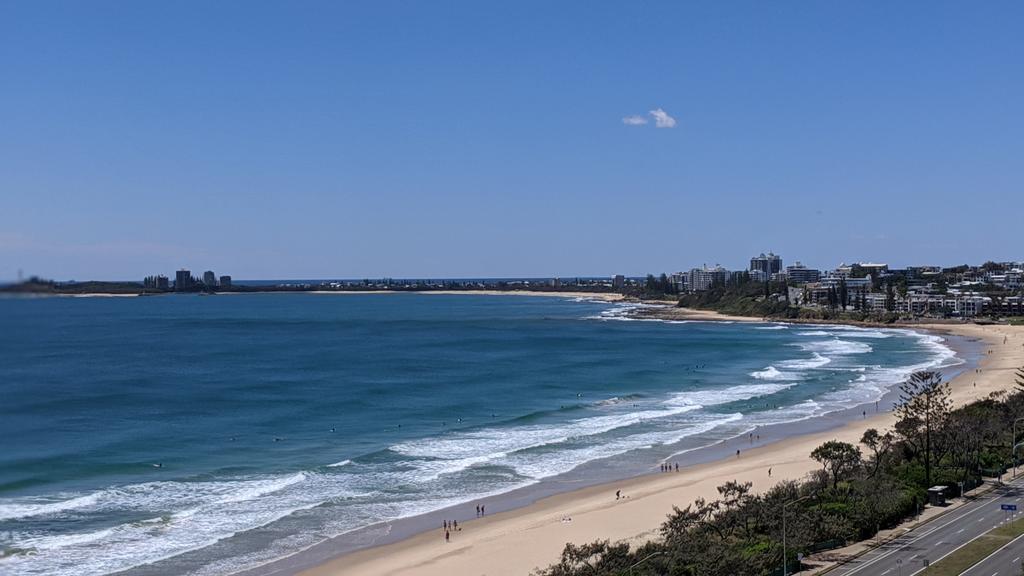 Beachfront Towers - QLD Tourism