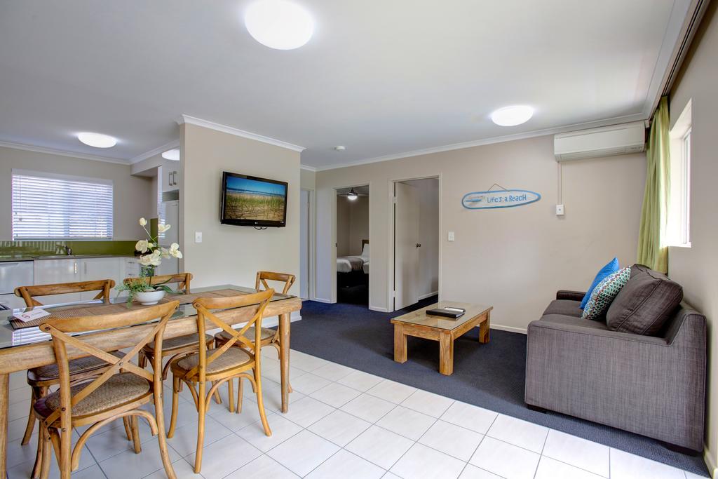Beachpark Apartments Coffs Harbour - Accommodation Daintree