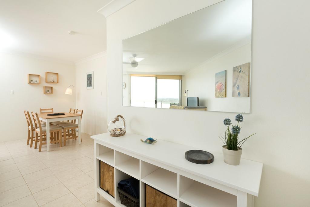 Beachpoint, Unit 501, 28 North Street - Foster Accommodation 3