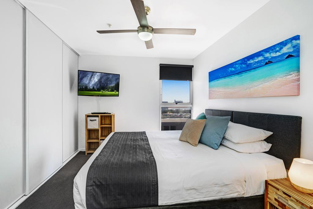 Beau Monde Apartments Newcastle - Worth Place Apartment - New South Wales Tourism 