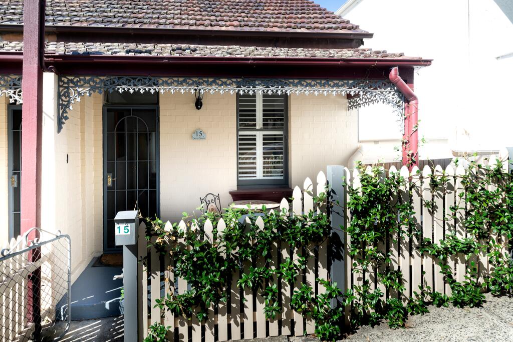 Beautiful modern historic home near Sydney harbour