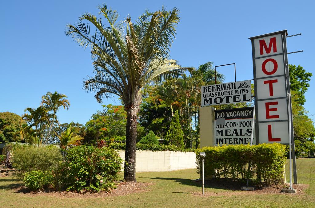 Beerwah Glasshouse Motel - QLD Tourism