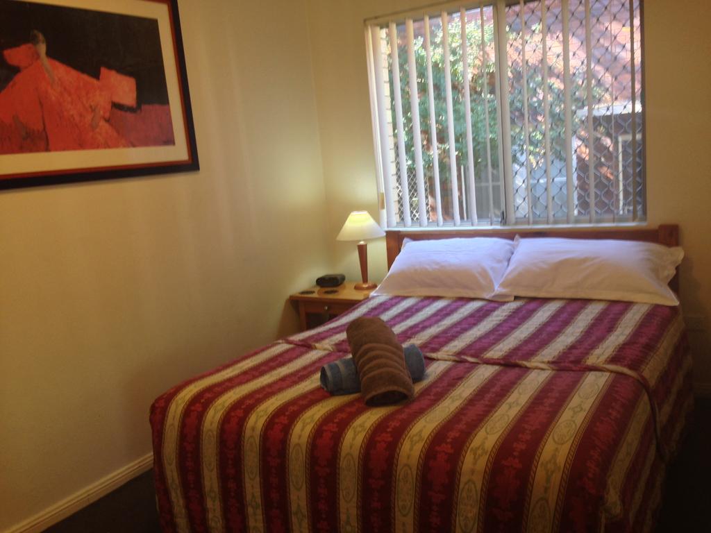 Bellevue Family Comforts, Amenities - Accommodation in Brisbane 0