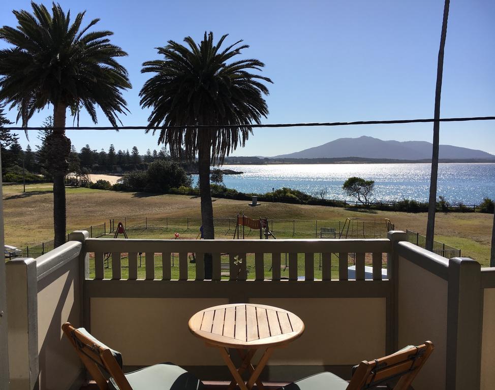Bermagui Beach Hotel - New South Wales Tourism 