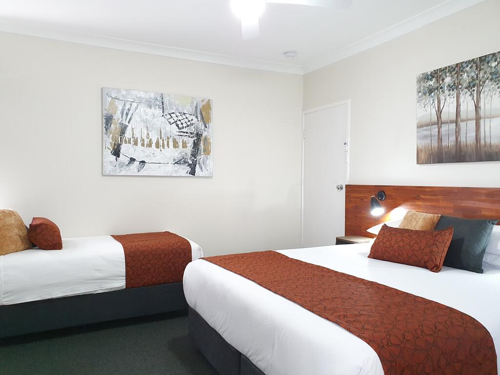 Black Sheep Motel Goulburn - New South Wales Tourism 