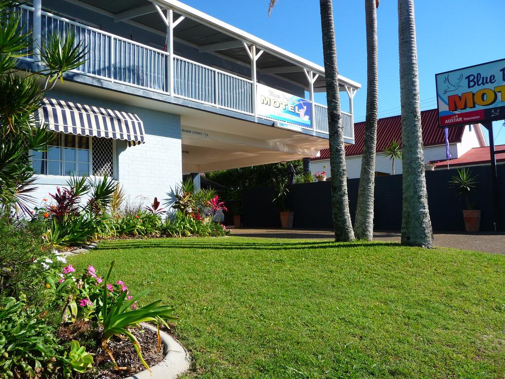 Blue Pelican Motel - QLD Tourism