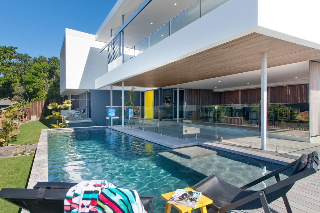 Bluey's Beach House - 5 Bedroom - New South Wales Tourism 