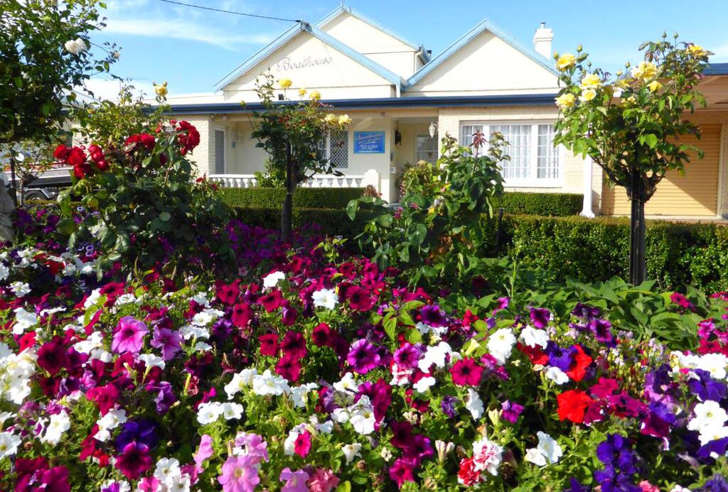 Boathouse Bunbury Bed  Breakfast - New South Wales Tourism 