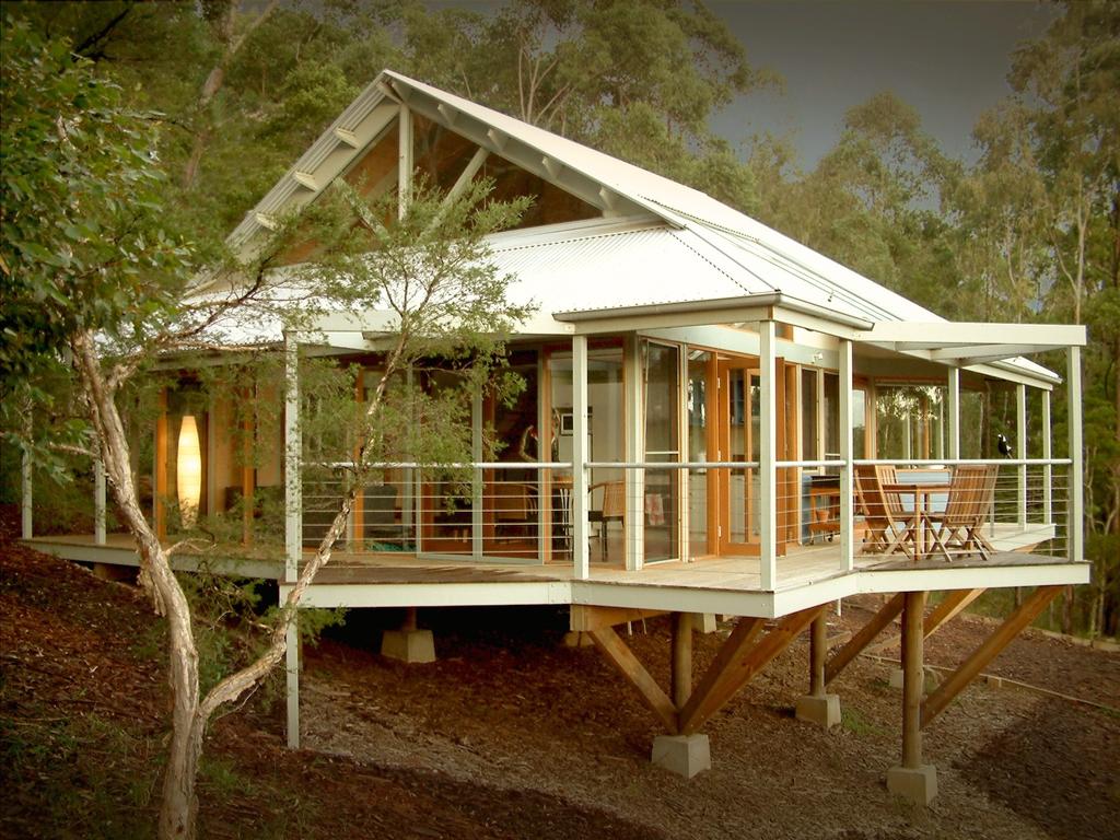 Bombah Point Eco Cottages - Accommodation Guide